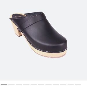 High Heel Classic Clog Black- gently used- sz 39